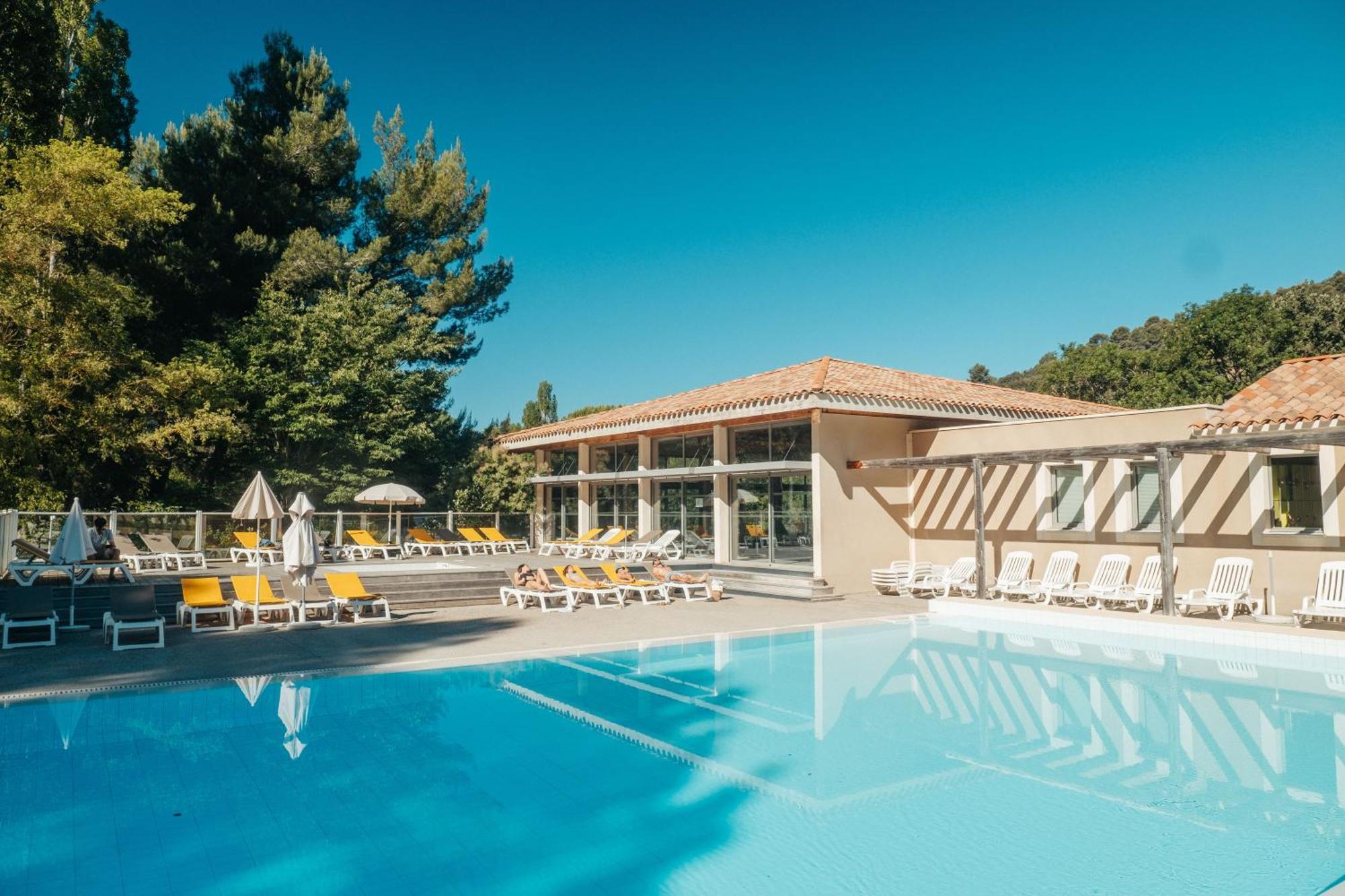 Club Vacances Bleues Domaine De Chateau Laval Greoux-les-Bains ภายนอก รูปภาพ